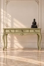 Heritage Florence Console Table - Image 4